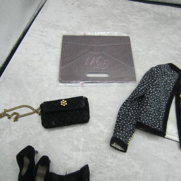 Tonner Tyler Wentworth Tailuer Classique Outfit for 16" Fashion Doll - Picture 7 of 9